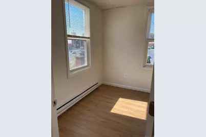 109 Hanover Street, Meriden, CT 06451 - Photo 17