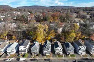 33 Prescott St, Meriden, CT 06450 - Photo 3