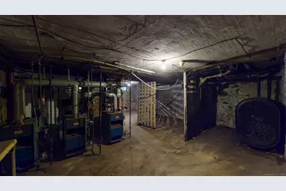 33 Prescott Street, Meriden, CT 06450 - Photo 19