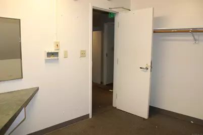 360 Farmington Avenue, Hartford, CT 06105 - Photo 13