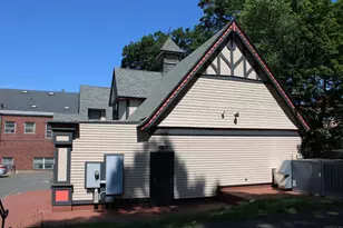 360 Farmington Ave, Hartford, CT 06105 - Photo 17