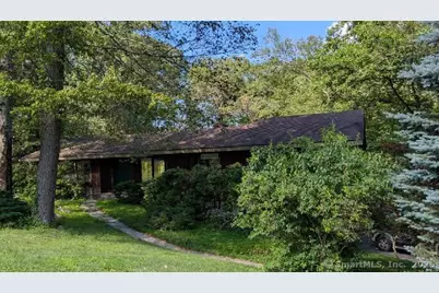 35 Sturbridge Road, Easton, CT 06612 - Photo 1