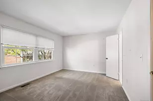 93 Park Ave, Danbury, CT 06810 - Photo 11