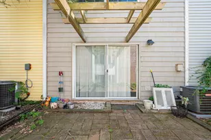 93 Park Ave, Danbury, CT 06810 - Photo 17