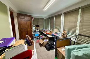 11 Nepaug St, Hartford, CT 06106 - Photo 9