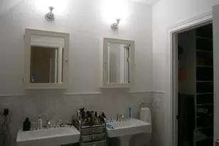 65 Sherwood Pl, Greenwich, CT 06830 - Photo 9