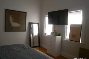 65 Sherwood Pl, Greenwich, CT 06830 - Photo 13