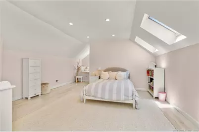 220 Burr Street, Fairfield, CT 06824 - Photo 25