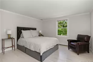 220 Burr St, Fairfield, CT 06824 - Photo 21