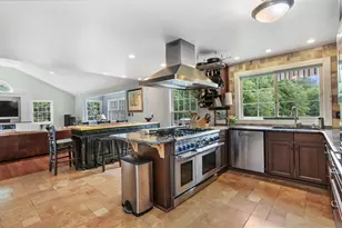 101 Golden Hill St, Trumbull, CT 06611 - Photo 25