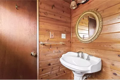 2 Walker Court, Greenwich, CT 06831 - Photo 13