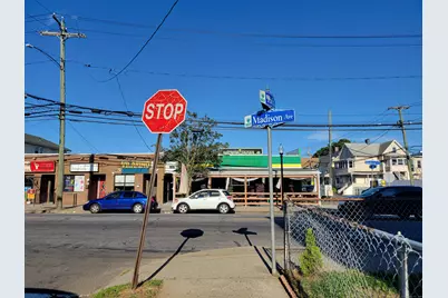 31-33-35 Taft Avenue, Bridgeport, CT 06606 - Photo 25