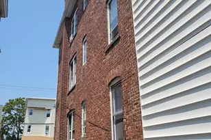 31 Taft Ave, Bridgeport, CT 06606 - Photo 5