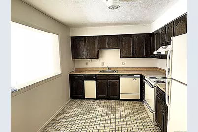 1460 Elm Street #124, Stratford, CT 06615 - Photo 3