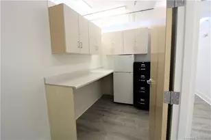 1020 Fairfield Ave, Bridgeport, CT 06605 - Photo 7