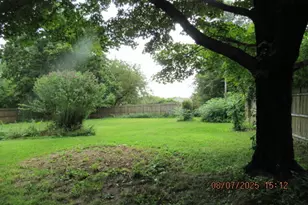 [Address not provided], Waterbury, CT 06704 - Photo 23