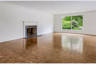 680 Weed Street, New Canaan, CT 06840 - Photo 7