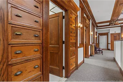 31 North Main Street, Essex, CT 06426 - Photo 11