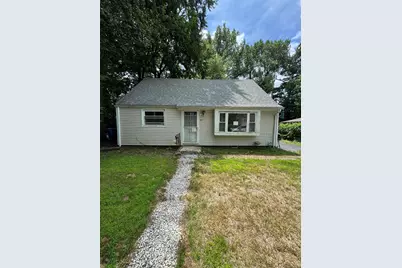 97 East Burnham Street, Bloomfield, CT 06002 - Photo 3