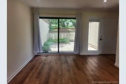 85 Viscount Drive #2F, Milford, CT 06460 - Photo 9