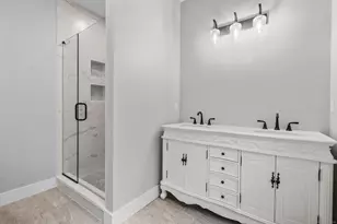 141 Joshua Town Rd, Waterbury, CT 06708 - Photo 21