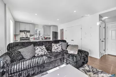 1472 Baldwin Street, Waterbury, CT 06706 - Photo 19