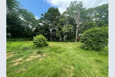 1472 Baldwin Street, Waterbury, CT 06706 - Photo 23