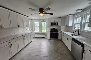 24 Lake Ave, Danbury, CT 06810 - Photo 11