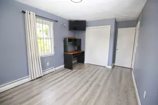 425 Scott Rd, Waterbury, CT 06705 - Photo 11