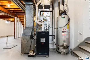 168 Colonial Rd, Stamford, CT 06906 - Photo 23