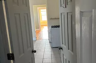 373 Blatchley Ave, New Haven, CT 06513 - Photo 29