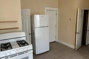 373 Blatchley Ave, New Haven, CT 06513 - Photo 25