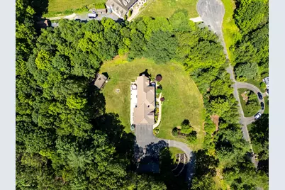 99 Carriage Lane, Roxbury, CT 06783 - Photo 37