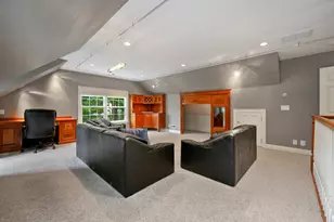 28 Sunnyview Dr, Redding, CT 06896 - Photo 27