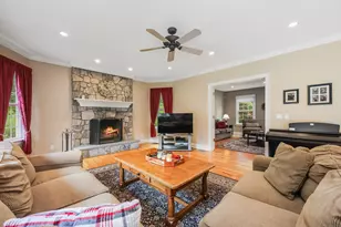 28 Sunnyview Dr, Redding, CT 06896 - Photo 13