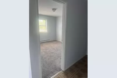 217 Hollister Avenue #C3, Bridgeport, CT 06607 - Photo 3