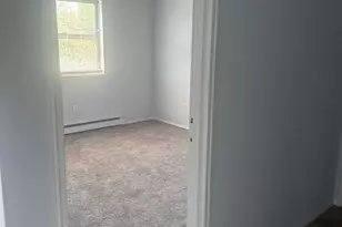 217 Hollister Ave, Bridgeport, CT 06607 - Photo 3