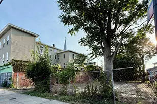 691 E Main St, Bridgeport, CT 06608 - Photo 1