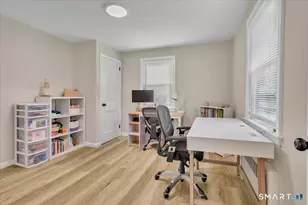 299 Goodwin St, East Hartford, CT 06108 - Photo 27