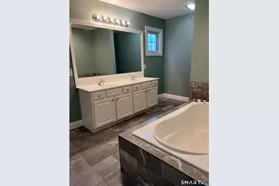 22 Alcott Way, Avon, CT 06001 - Photo 9