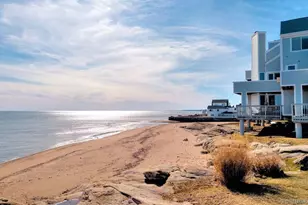 2 Mansfield Grove Rd, East Haven, CT 06512 - Photo 1