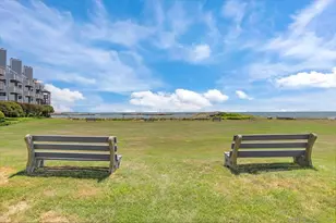 2 Mansfield Grove Rd, East Haven, CT 06512 - Photo 33