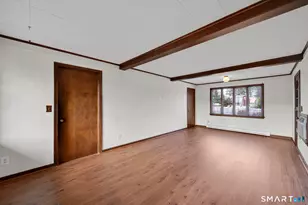 10 Helena Ln, Windsor Locks, CT 06096 - Photo 5