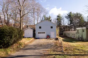 309 Queen St, Bristol, CT 06010 - Photo 33
