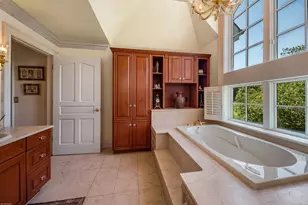 10 Middle Beach Rd W, Madison, CT 06443 - Photo 29