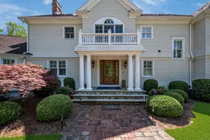 10 Middle Beach Rd W, Madison, CT 06443 - Photo 5