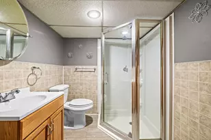 128 Auburn St, Stratford, CT 06614 - Photo 23