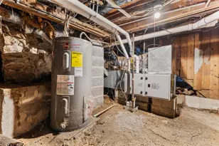 55 Hilton Ave, East Haven, CT 06512 - Photo 27