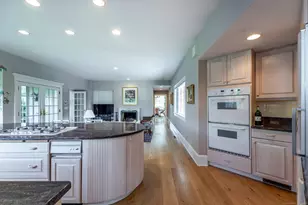 370 Northrop St, Bridgewater, CT 06752 - Photo 9