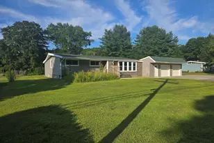 371 Fitchville Rd, Bozrah, CT 06334 - Photo 3